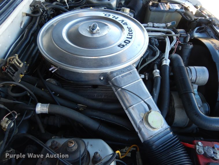 image for item KU9138 1985 Ford Mustang GT