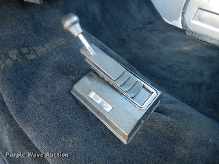 image for item KU9140 1976 Chevrolet K10  pickup truck