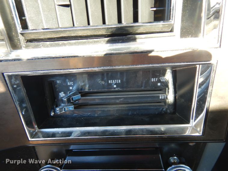 image for item KU9140 1976 Chevrolet K10  pickup truck