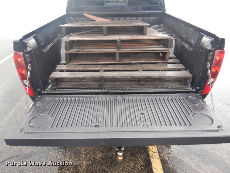 image for item KU9141 2011 GMC Canyon  Crew Cab pickup truck