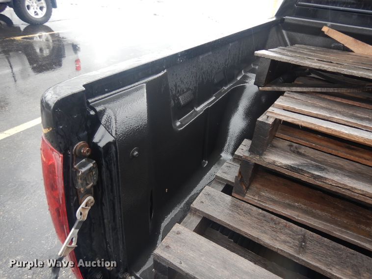 image for item KU9141 2011 GMC Canyon  Crew Cab pickup truck