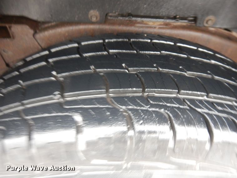 image for item KU9141 2011 GMC Canyon  Crew Cab pickup truck