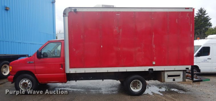 image for item KU9144 2005 Ford E450  box truck