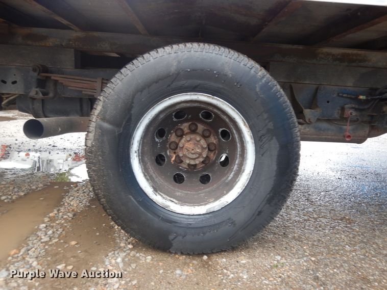 image for item KU9144 2005 Ford E450  box truck