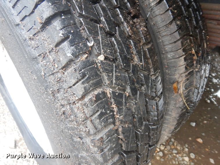 image for item KU9144 2005 Ford E450  box truck