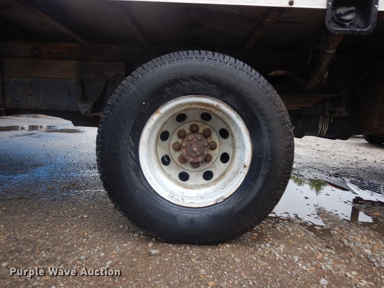 image for item KU9144 2005 Ford E450  box truck