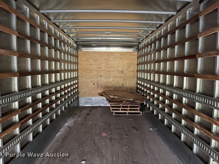 image for item KU9145 2015 International Dura Star 4300  box truck