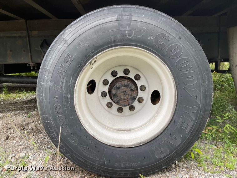 image for item KU9145 2015 International Dura Star 4300  box truck