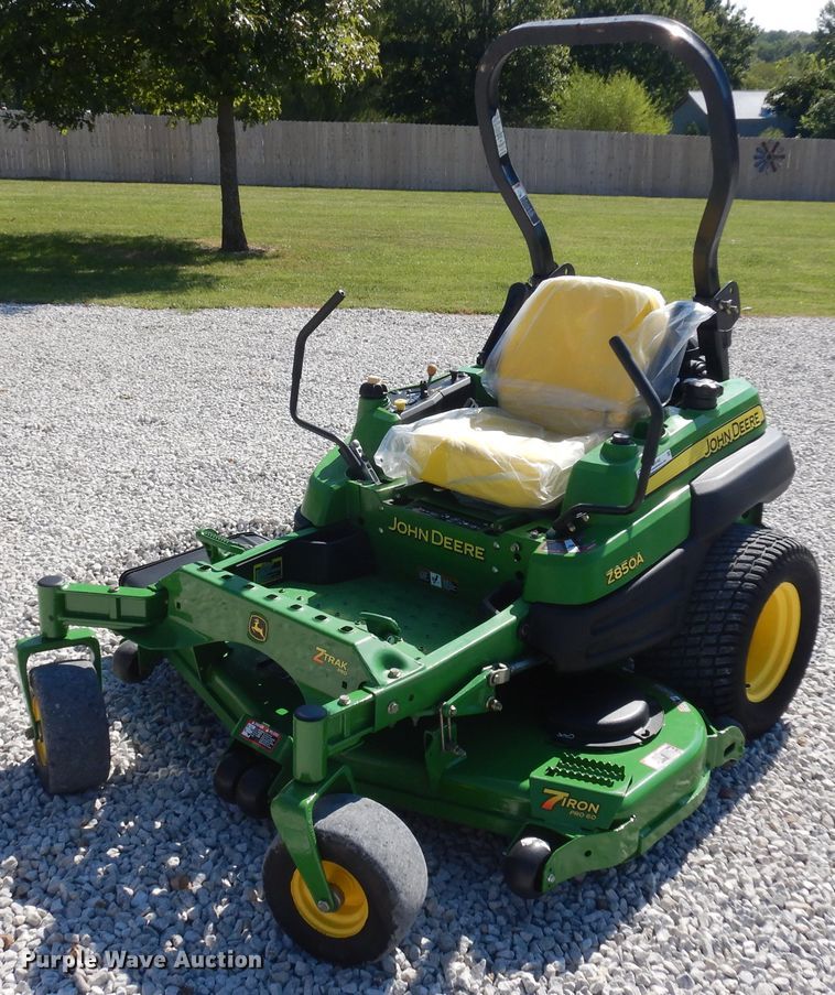 image for item KU9160 2008 John Deere Z850A  ZTR lawn mower