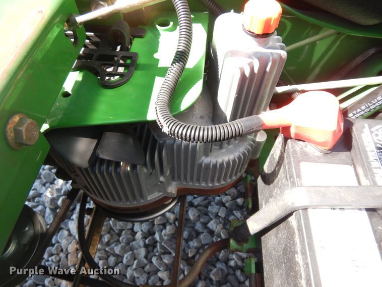 image for item KU9160 2008 John Deere Z850A  ZTR lawn mower