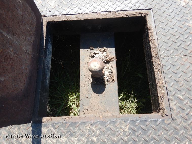 image for item KU9176 Maxwell  flatbed