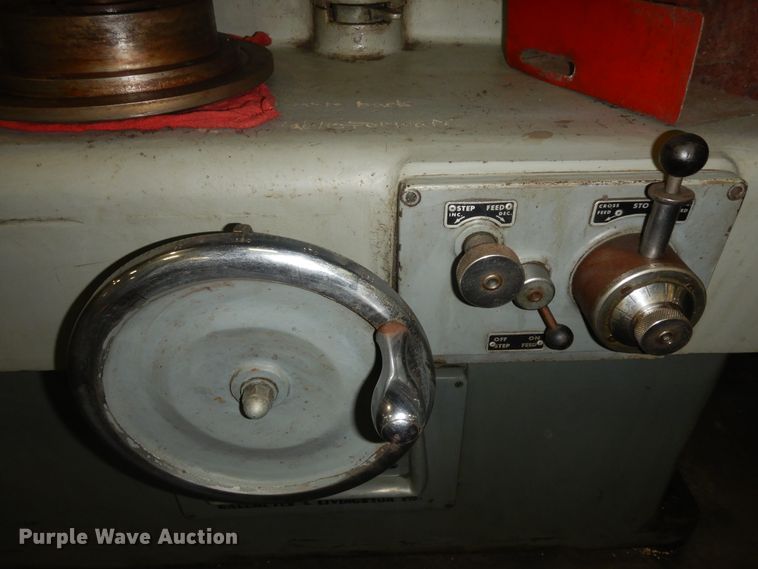 image for item KU9255 1974 Grand Rapids 570  grinder