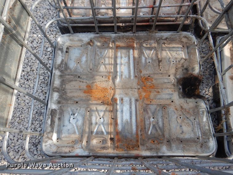 image for item KX9301 (6) tote cages