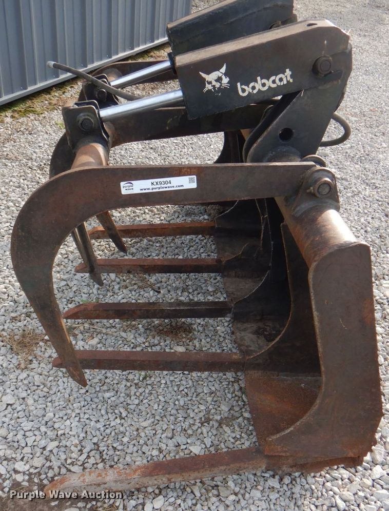 image for item KX9304 Bobcat 65"W skid steer grapple