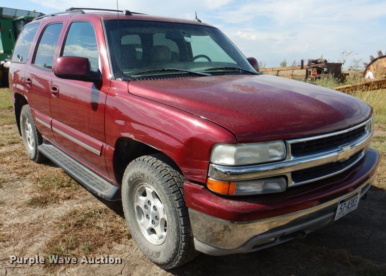 image for item KX9362 2004 Chevrolet Tahoe  SUV
