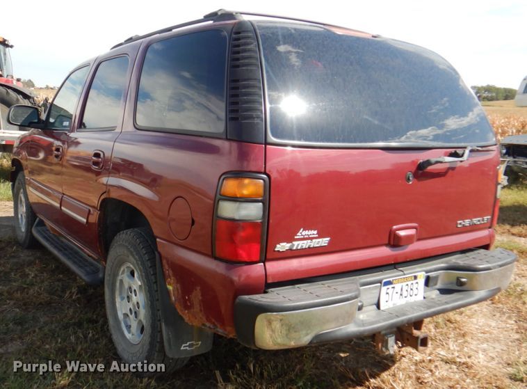 image for item KX9362 2004 Chevrolet Tahoe  SUV