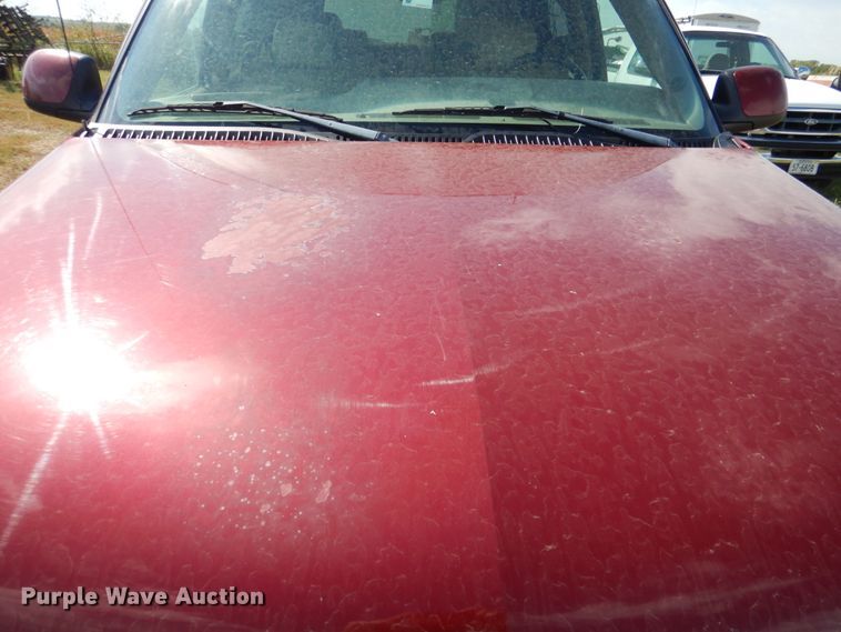 image for item KX9362 2004 Chevrolet Tahoe  SUV