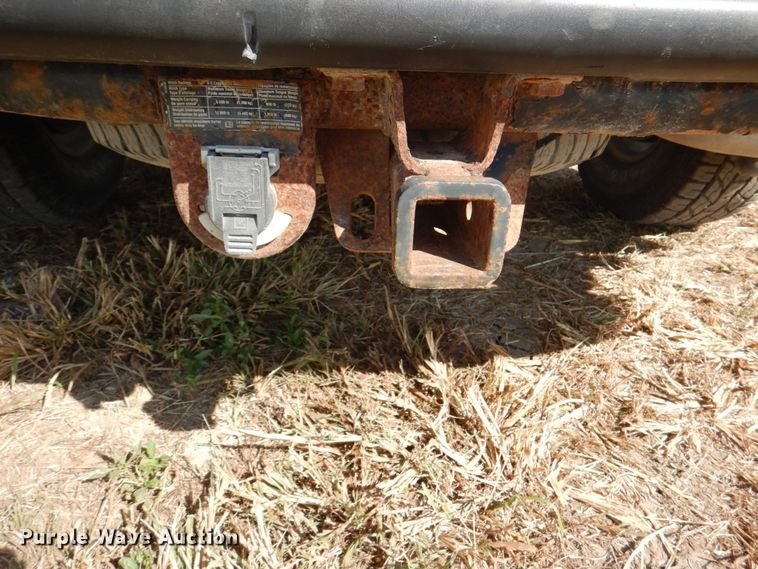 image for item KX9362 2004 Chevrolet Tahoe  SUV