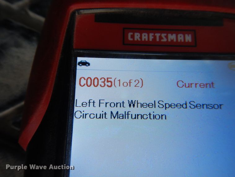 image for item KX9362 2004 Chevrolet Tahoe  SUV