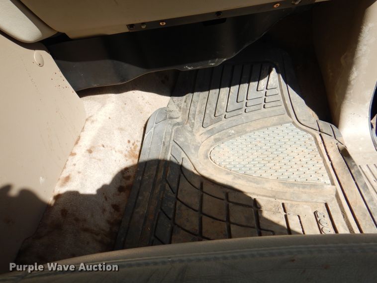 image for item KX9362 2004 Chevrolet Tahoe  SUV