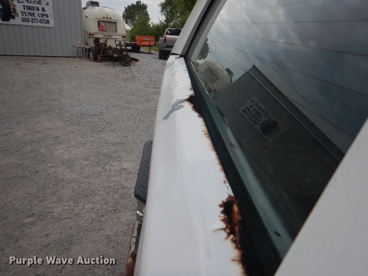 image for item KX9372 1994 Ford Bronco XLT  SUV