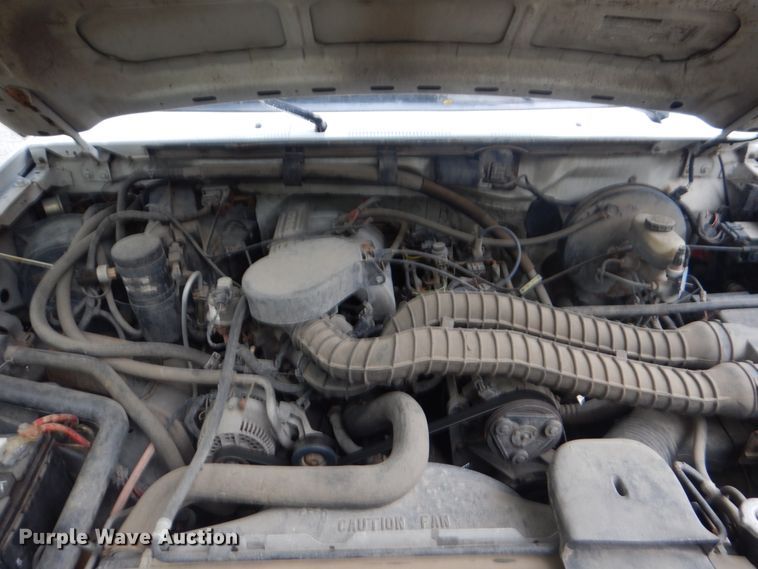 image for item KX9372 1994 Ford Bronco XLT  SUV