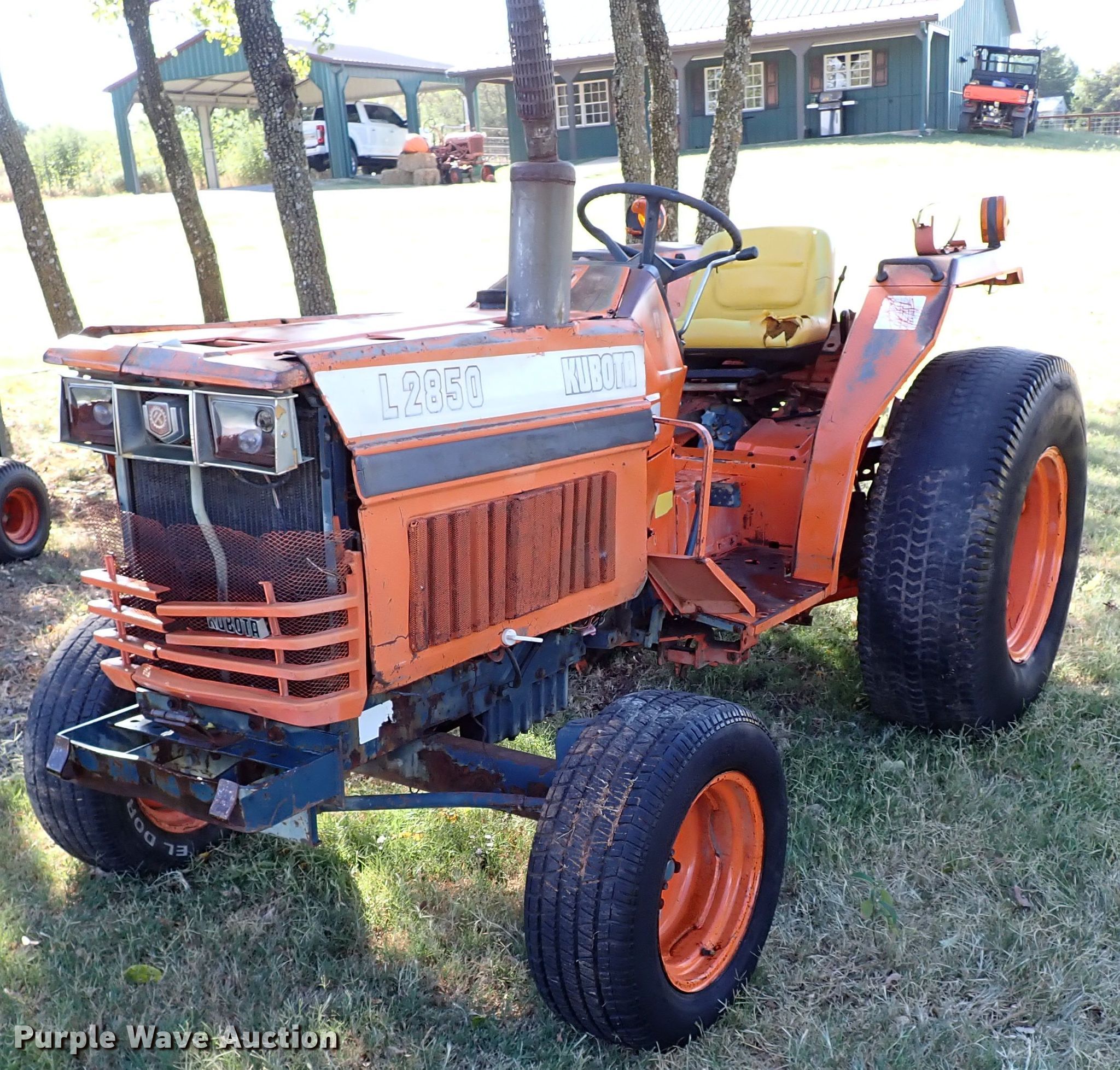 Kubota L2850 tractor in Oklahoma City, OK Item IN9681 sold Purple Wave