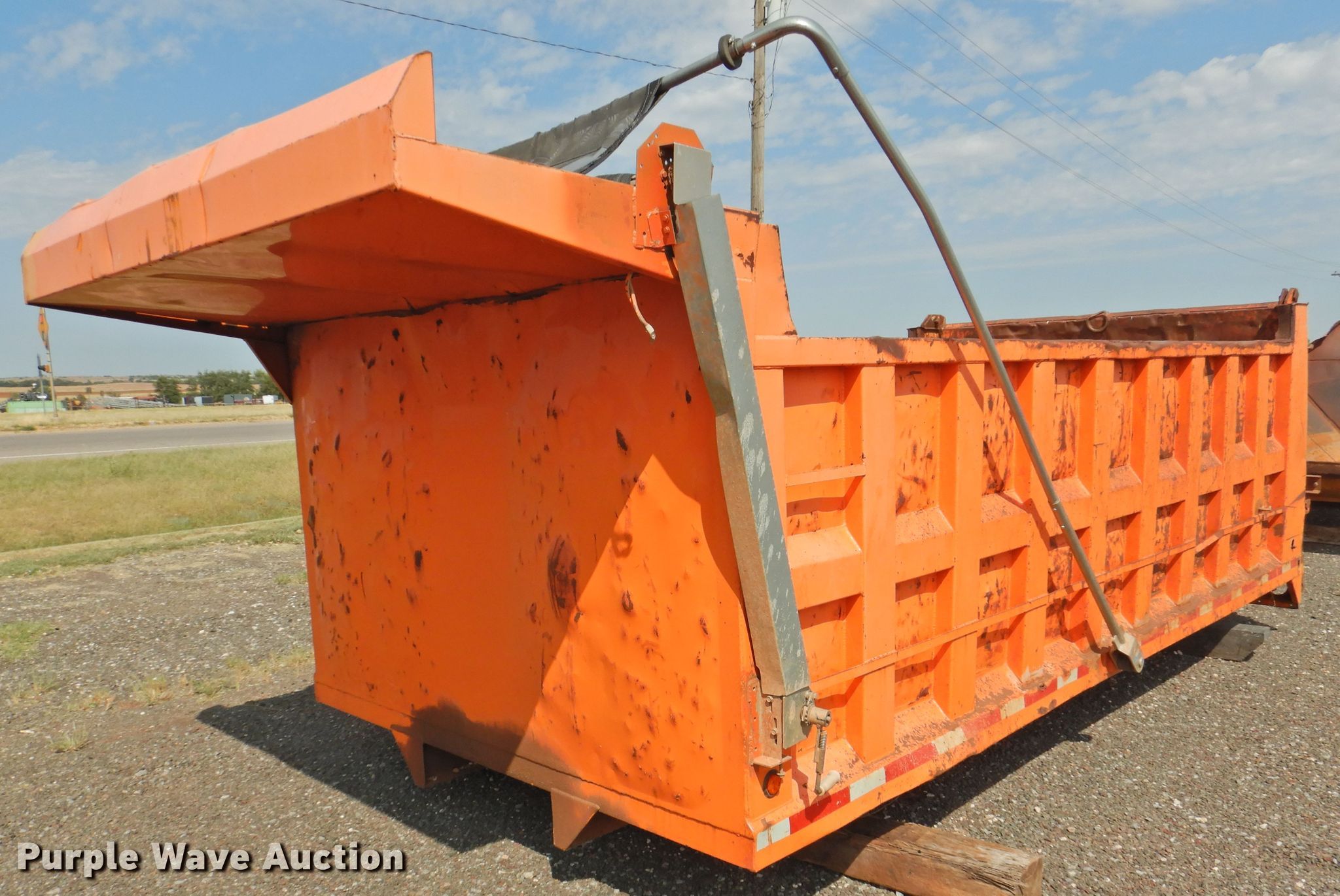 Dump truck bed in Elk City, OK Item JX9888 sold Purple Wave