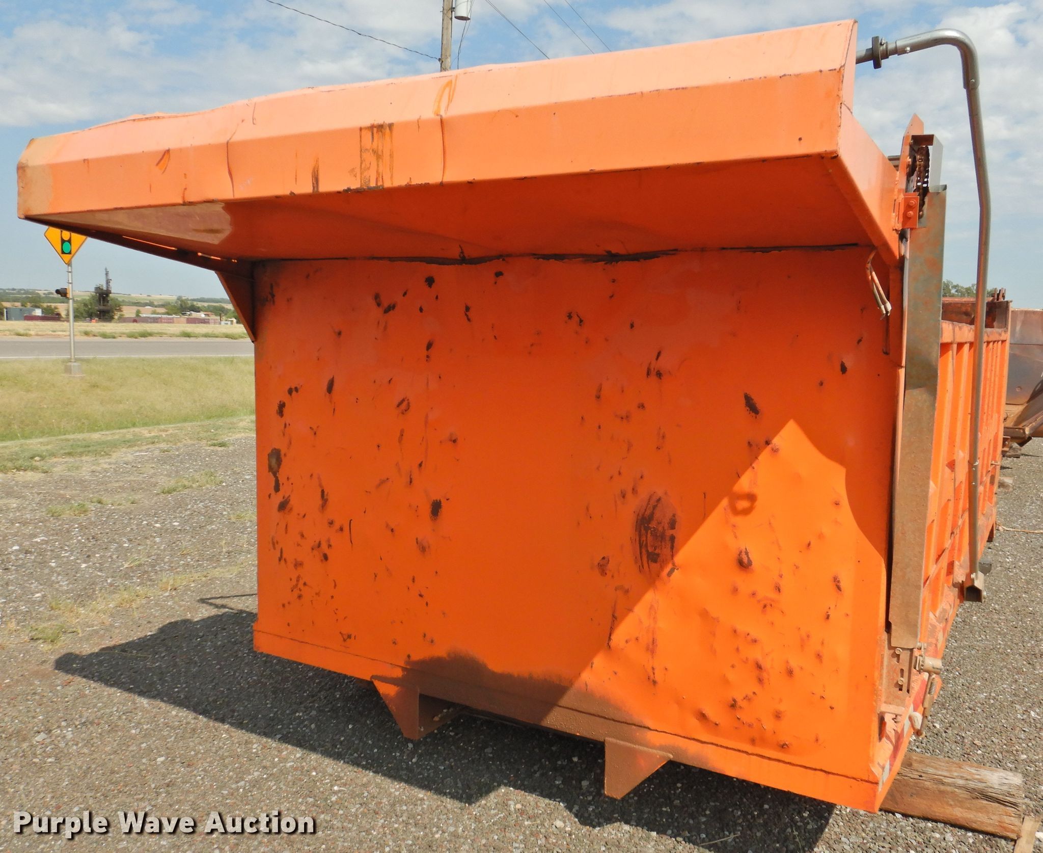 Dump truck bed in Elk City, OK Item JX9888 sold Purple Wave