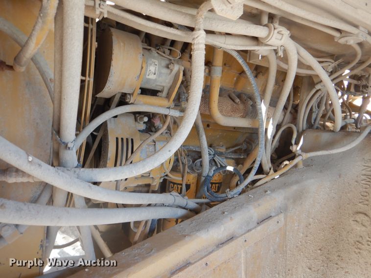 image for item DG1717 2004 Caterpillar 769D  haul truck