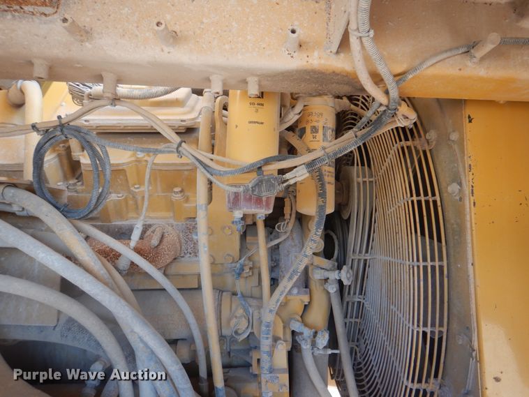 image for item DG1717 2004 Caterpillar 769D  haul truck