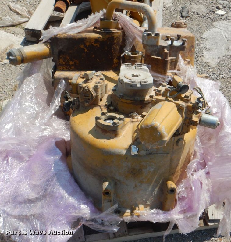 image for item DG1717 2004 Caterpillar 769D  haul truck