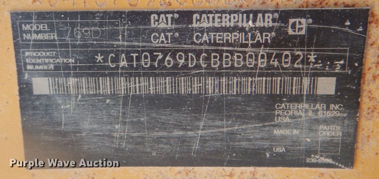 image for item DG1717 2004 Caterpillar 769D  haul truck