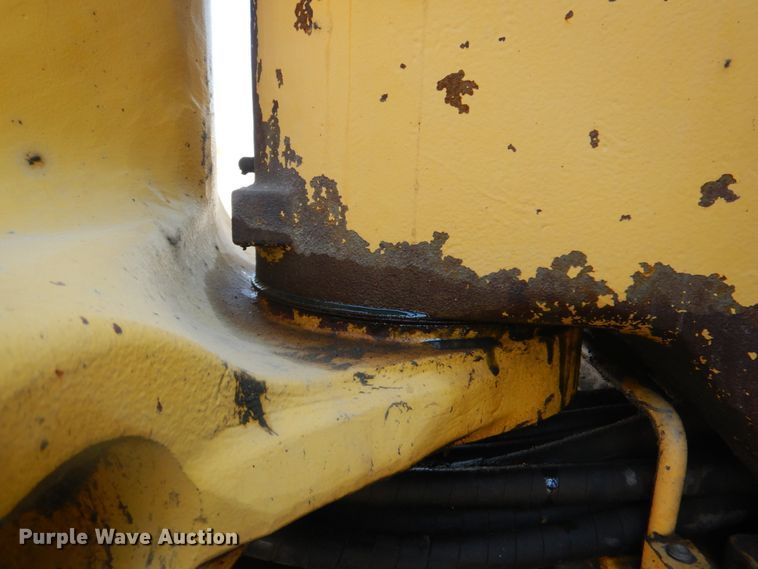 image for item DG1721 2010 Komatsu PC88MR-8  mini excavator