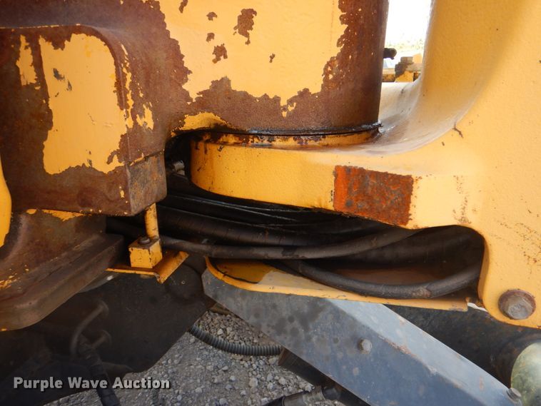 image for item DG1721 2010 Komatsu PC88MR-8  mini excavator