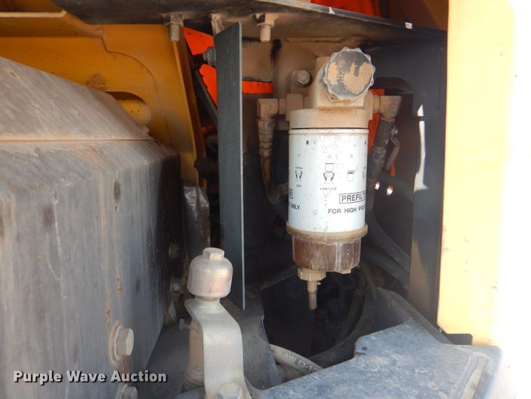 image for item DG1721 2010 Komatsu PC88MR-8  mini excavator