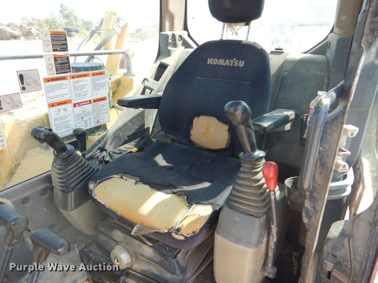 image for item DG1721 2010 Komatsu PC88MR-8  mini excavator