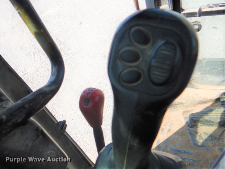 image for item DG1721 2010 Komatsu PC88MR-8  mini excavator