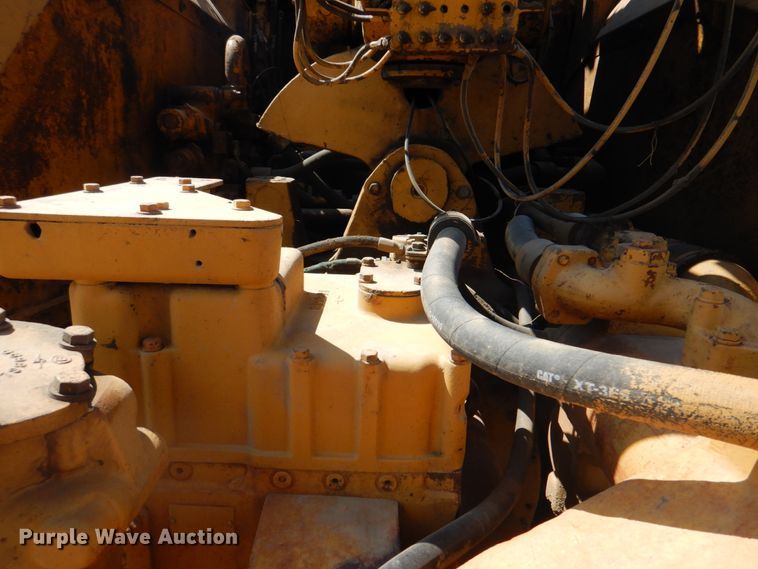 image for item DG1722 1977 Caterpillar 631D  water wagon