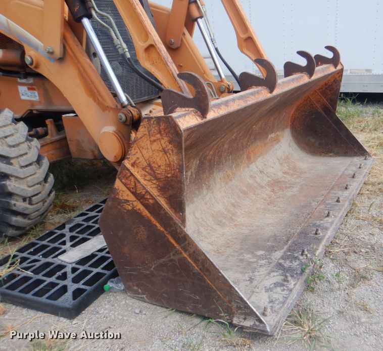 image for item DG1729 2002 Case 580 Super M  backhoe