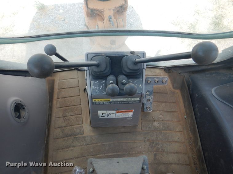 image for item DG1729 2002 Case 580 Super M  backhoe