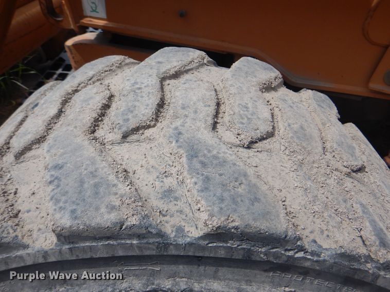 image for item DG1729 2002 Case 580 Super M  backhoe