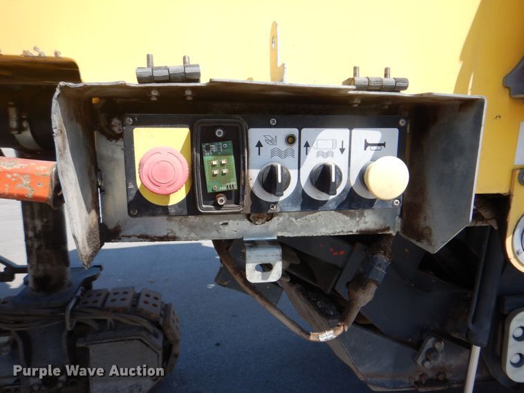 image for item DG1744 2013 Bomag BM1300/30-2  milling machine