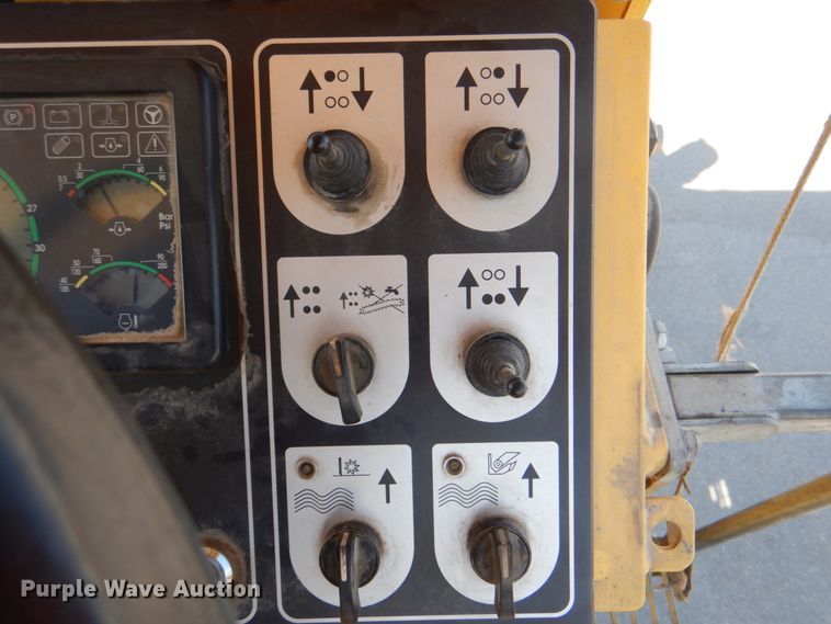 image for item DG1744 2013 Bomag BM1300/30-2  milling machine