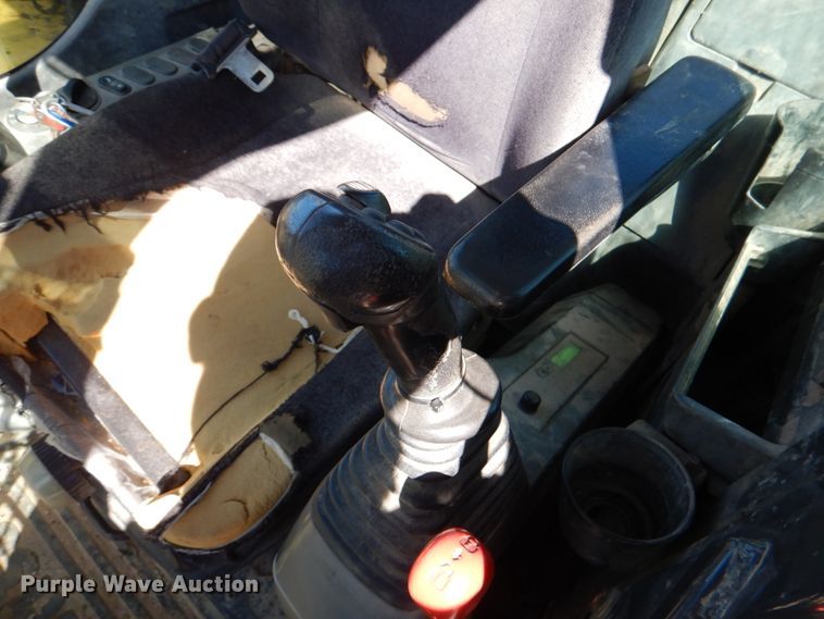 image for item DG1747 2009 Komatsu PC88MR-8  mini excavator