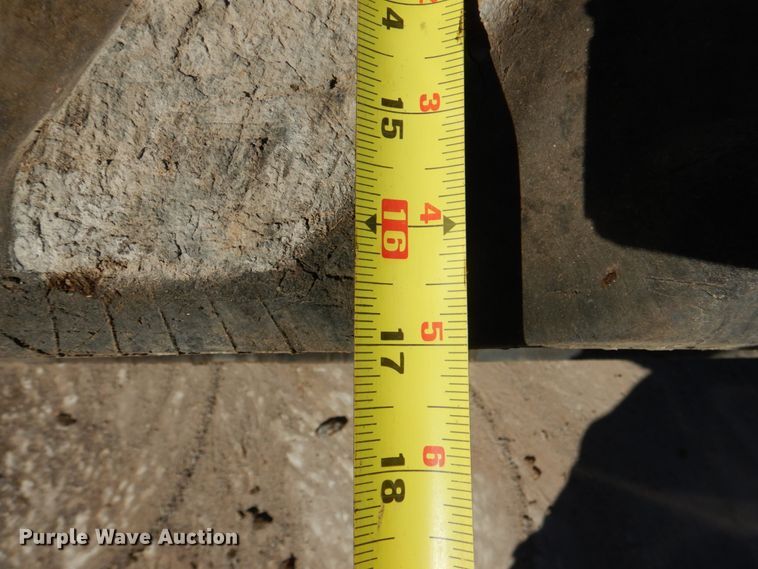 image for item DG1747 2009 Komatsu PC88MR-8  mini excavator