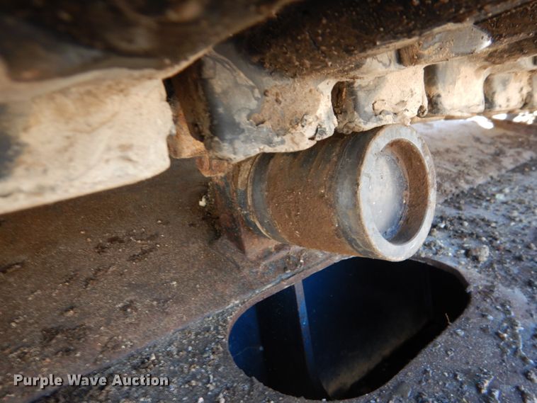 image for item DG1747 2009 Komatsu PC88MR-8  mini excavator