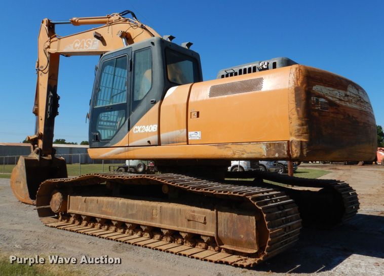 image for item DG1750 Case CX240B  excavator