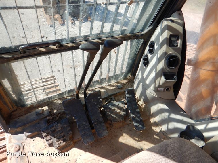 image for item DG1750 Case CX240B  excavator