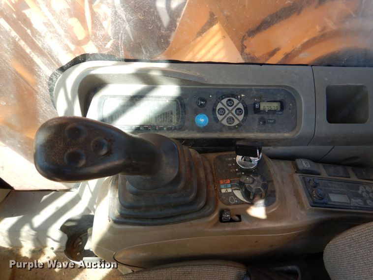 image for item DG1750 Case CX240B  excavator